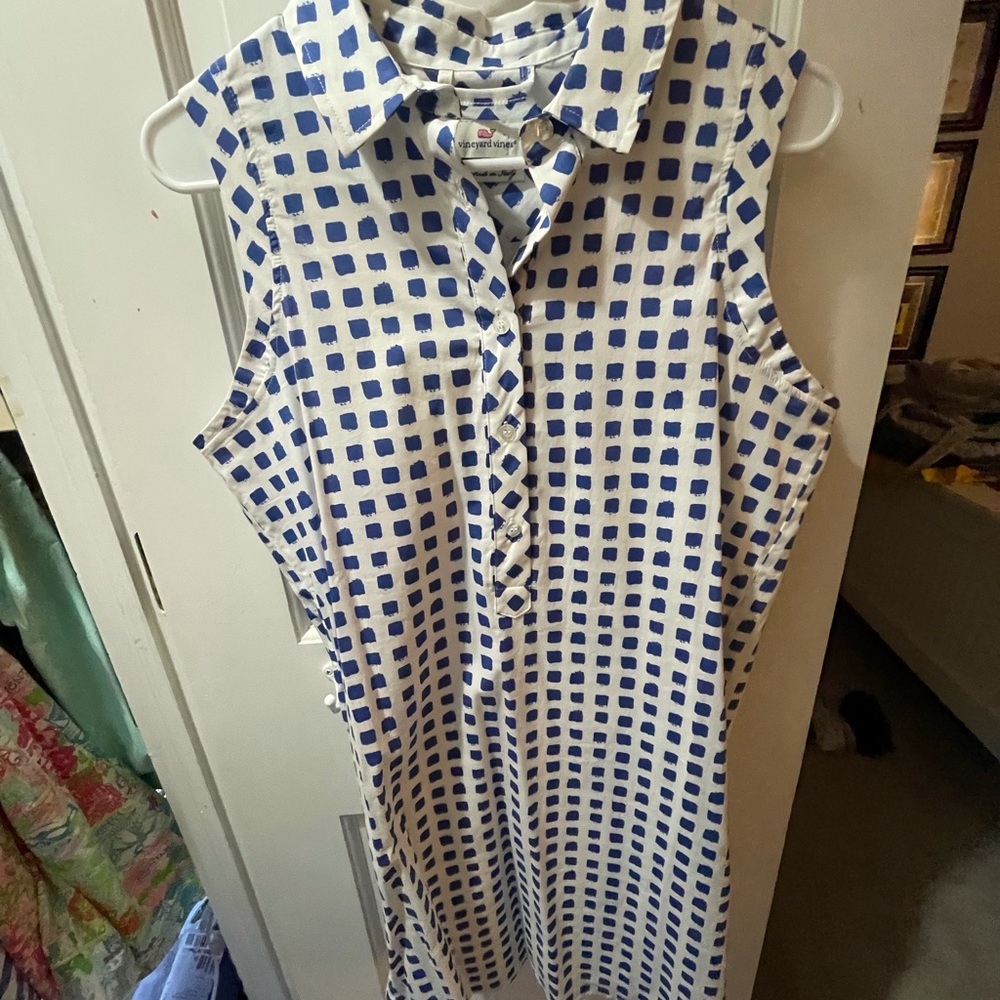 Vineyard vines dress